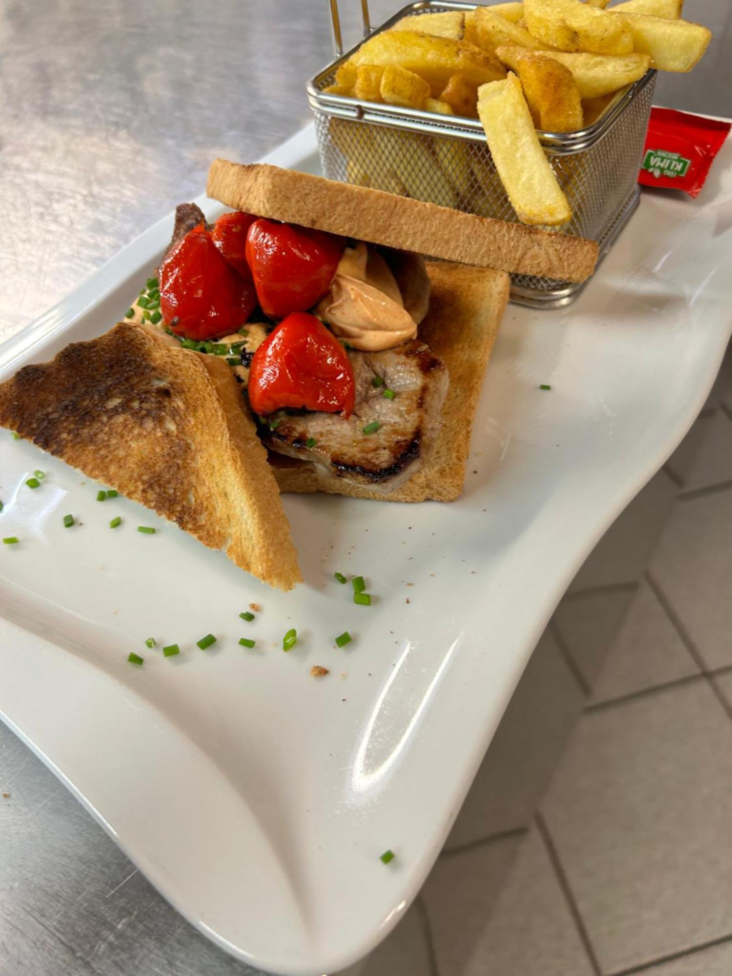 Hotel-Restaurant Gasthaus Bonimeier Niedergottsau المظهر الخارجي الصورة